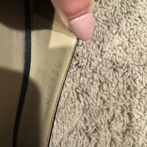 CHANEL Chain Pumps - Picture 14 of 14